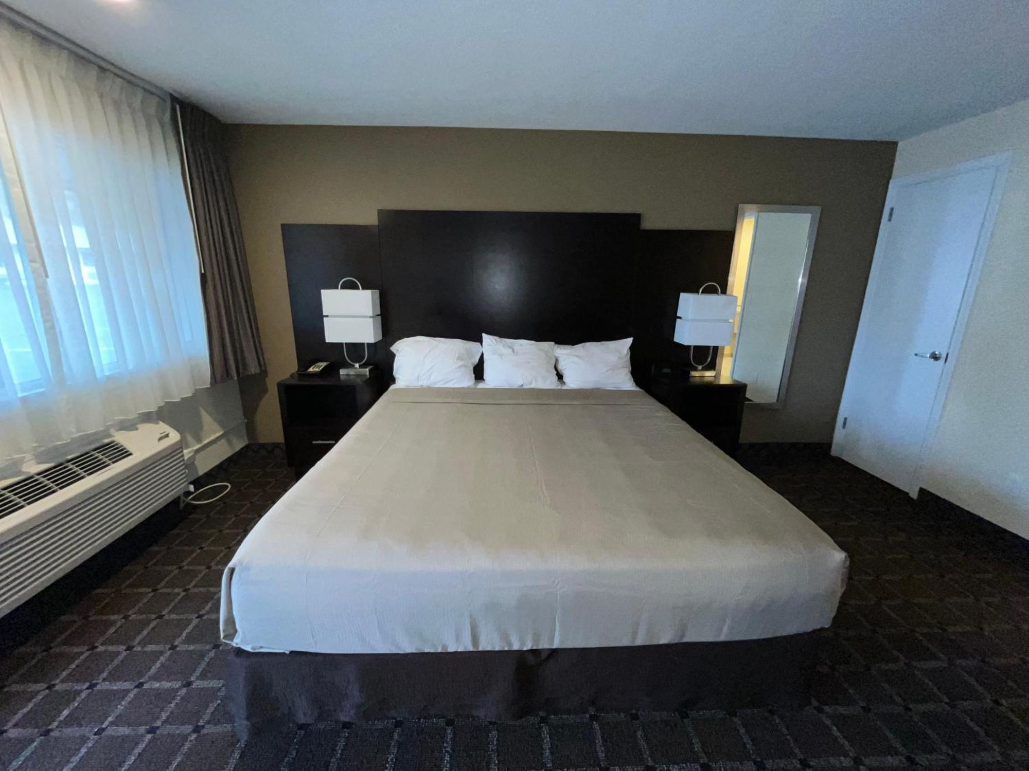 Hotel Oregon Trail And Lakeview