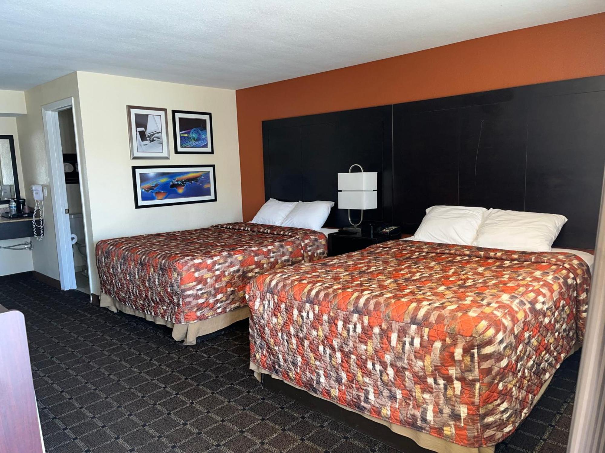 Oregon Trail Inn&suites Lakeview